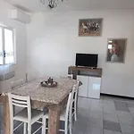 Dimora Elisabetta Casa A Pochi Passi Dal Mare Ferienhaus Pontecagnano Faiano